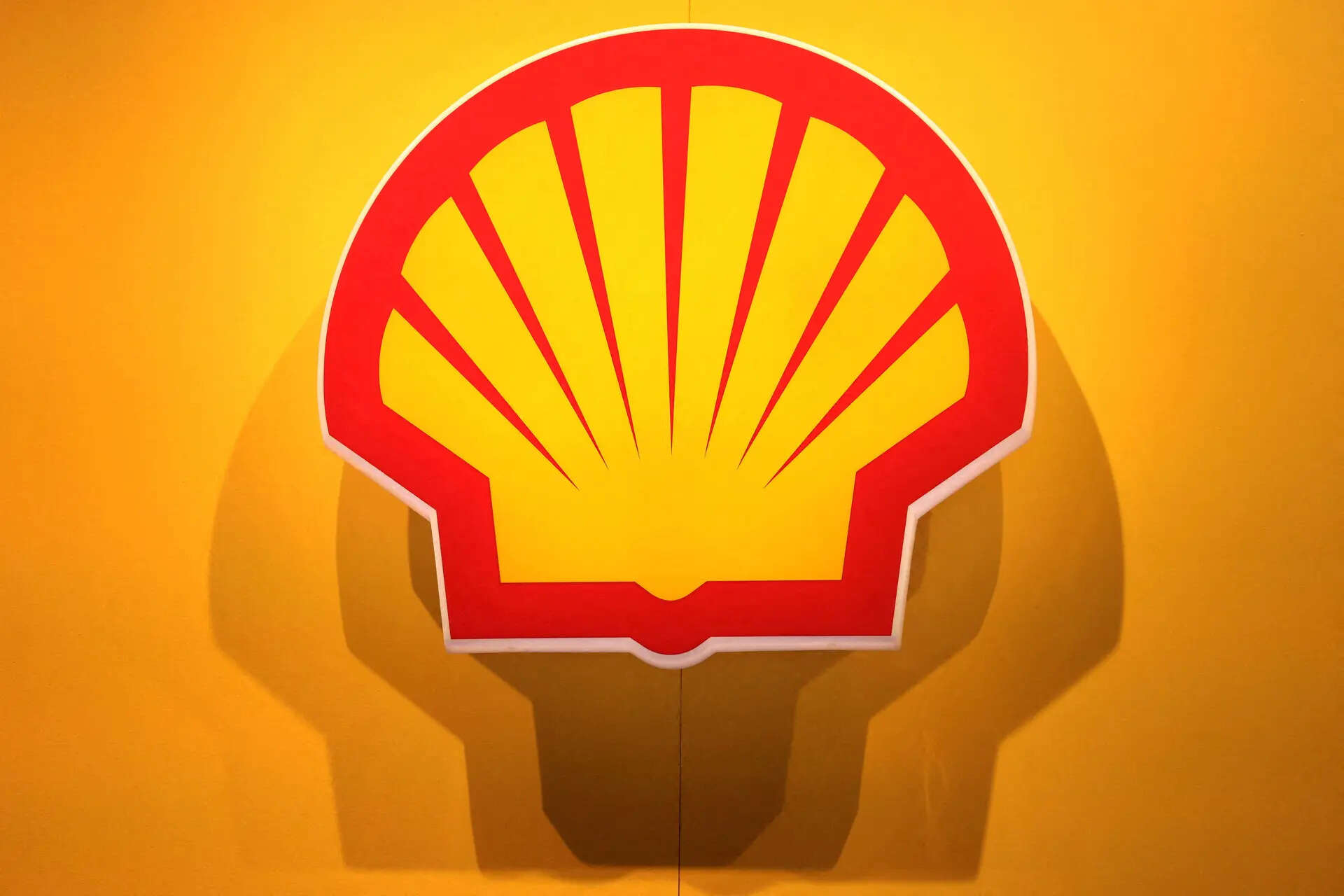 Shell’s plan to sell Sprng Energy stalls amid lukewarm investor interest